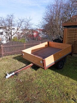 Přívěsný vozík za auto - 2