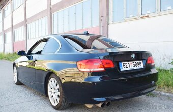 BMW Řada 3 KUPÉ 325i E92/AUTOMAT/KŮŽE/ - 2