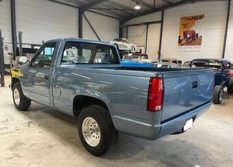 Chevroletu Silverado 1500 z roku 1988 - 2