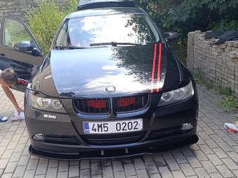 BMW E90 prodam nebo vyměním nejraději za BMW E60 nebo jiné - 2