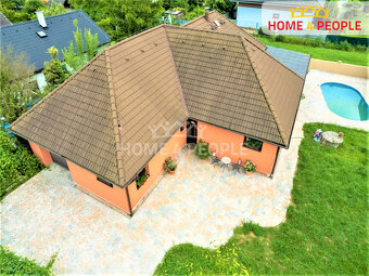 Prodej rodinného domu 5+kk, 143 m2, Úvaly - 2
