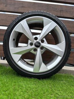 Alu kola 5x112 r18 s pneu (Audis) - 2
