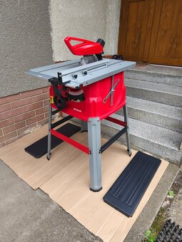 Prodám stolní kotoučovou pilu Einhell Tc-Ts 2025 -2000 W. - 2