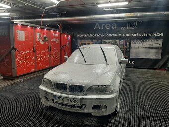 BMW e46 320i - 2