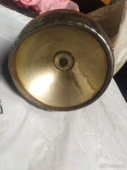 starší světlo na moped nebo motokolo. - 2