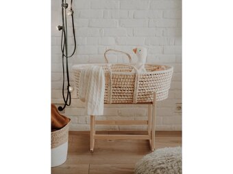 Houpací stojan na Mojžíšův koš - 2