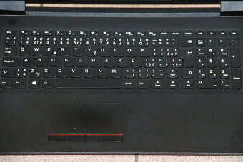 Notebook Lenovo V110-15IAP, 15,6 " 4GB / 1 TB / W10 - 2