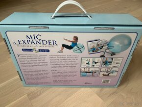 Nová sada na cvičení: Fitness míč s expanderem, knihou a DVD - 2