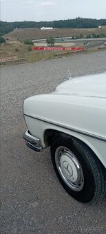 Mercedes w115 /8 220d - 2