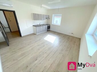 ZNOJMO - pronájem bytu 1+kk, 33 m², Ev.č.: 02859 - 2