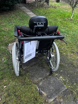Invalidní vozík - 2