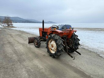 JAPONSKÝ MALOTRAKTOR HINOMOTO E2804 4X4 - 2