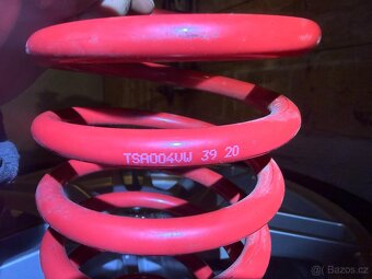 Stavitelny podvozek zadek golf 4 - 2