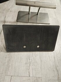 Kadeřnické podnožky - 2