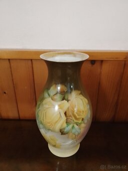 Váza s růžemi - 2
