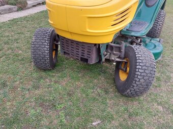Zahradní traktor - 2