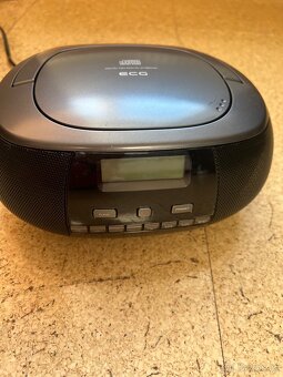 CD přehrávač s rádiem - 2