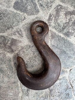 Hák jeřábový - 2