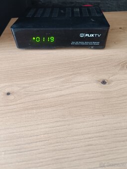 Satelitni přístroj Amiko - 2