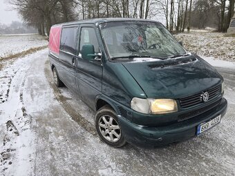 Prodám ND Volkswagen caravelle t4 2.5tdi 75kw acv 4x4 - 2
