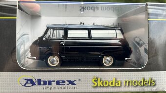 Škoda 1203 pohrebná služba 1/43 (1. edícia) ABREX - 2