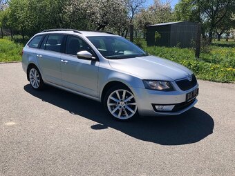 Škoda Octavia 3 Combi 1,6 TDI Elegance - 2