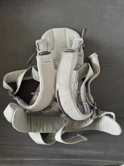 BabyBjorn nosítko one air - 2