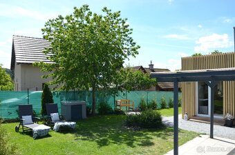 Prodej domu s pozemkem 390m2 - Praha 5 Lipence - 2