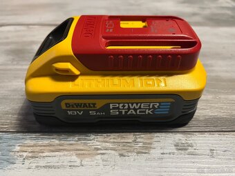 Baterie Dewalt powerstack 5ah - 2