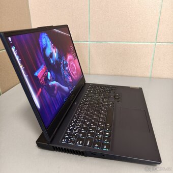 Herní 165hz notebook Lenovo Legion ryzen 5600/3060/1tb ssd - 2