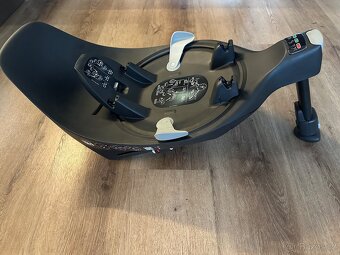 Základna Cybex Base-T - 2