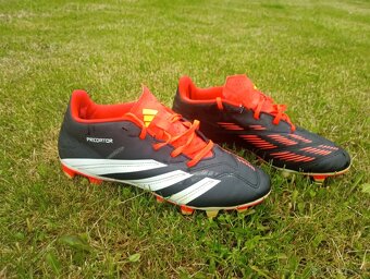 Fotbalové kopačky Adidas predátor - 2