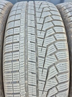 Zimni pneu 215/65R17 99H Hankook - 2