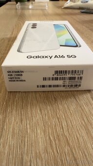 Prodám nový Samsung A16 5G Light Gray - 2