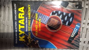 Sleva-Akustická kytara Arrow - 2