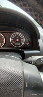 Ford Mondeo 2.0 benzín - 2