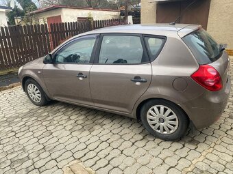 Kia ceed 1.4i, motor nízké tlaky - 2