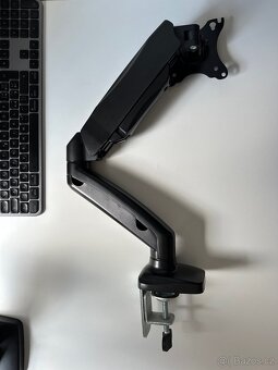 AlzaErgo Arm AR.1.1 - Držák na monitor - 2