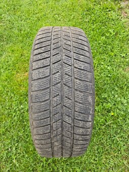 Zimní pneu 205/55 R16 - 2