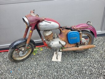 Jawa 250/559 panelka s doklady - 2