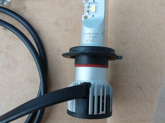 LED žárovky H7 Phillips Ultinon Pro6000 - 2
