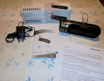 Radiobudík s projekcí. - 2