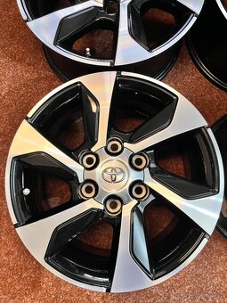 6x139.7 R17 originál alu Toyota Hilux - TOP STAV - 2