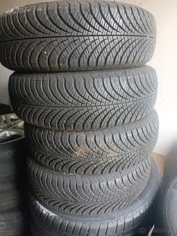 Zimní pneu 155/70/R13 - 2
