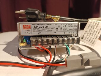 Napájecí zdroj MEAN WELL SP-320-24. - 2