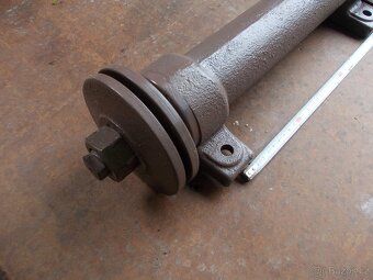 Cirkulárka, hřídel - 2