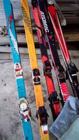 SJEZDOVÉ LYŽE A BOTY - 2