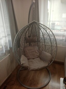 Závěsné křeslo z ratanu - 2