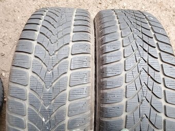 215/55/18 95h Dunlop - zimní pneu 2ks RunFlat - 2