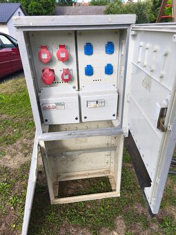 stavební rozvaděč - 2